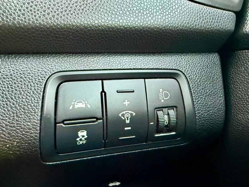 Used Hyundai i20 2017 for sale - 76500611: Photo 30