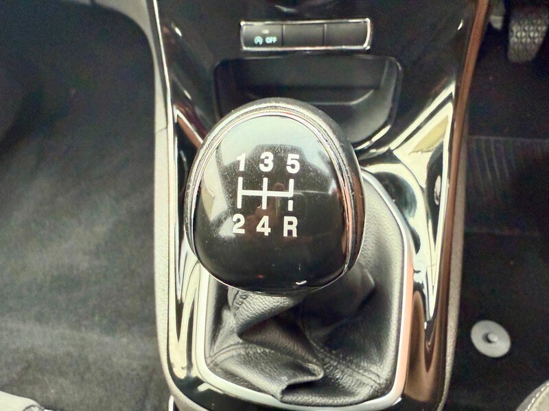 Used Ford Fiesta 2013 for sale - 76500582: Photo 23