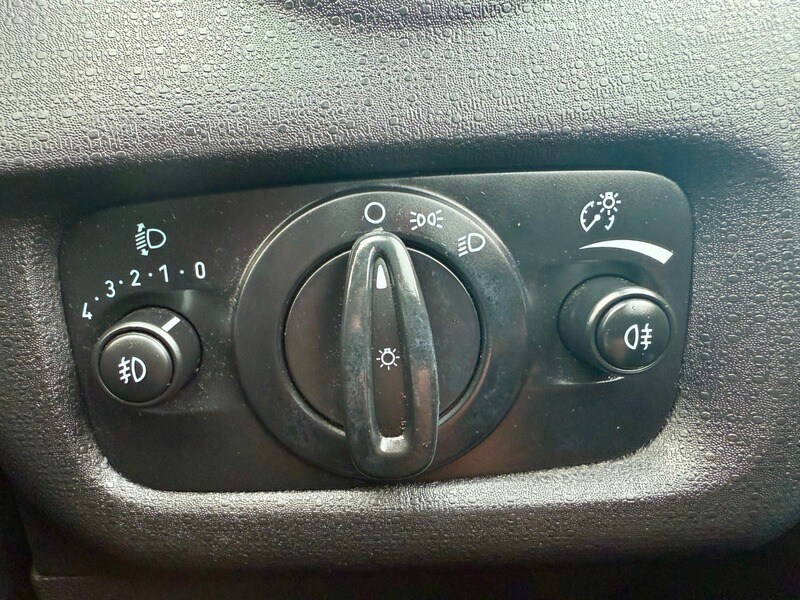 Used Ford Fiesta 2013 for sale - 76500582: Photo 27