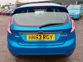 Used Ford Fiesta 2013 for sale - 76500582: Photo