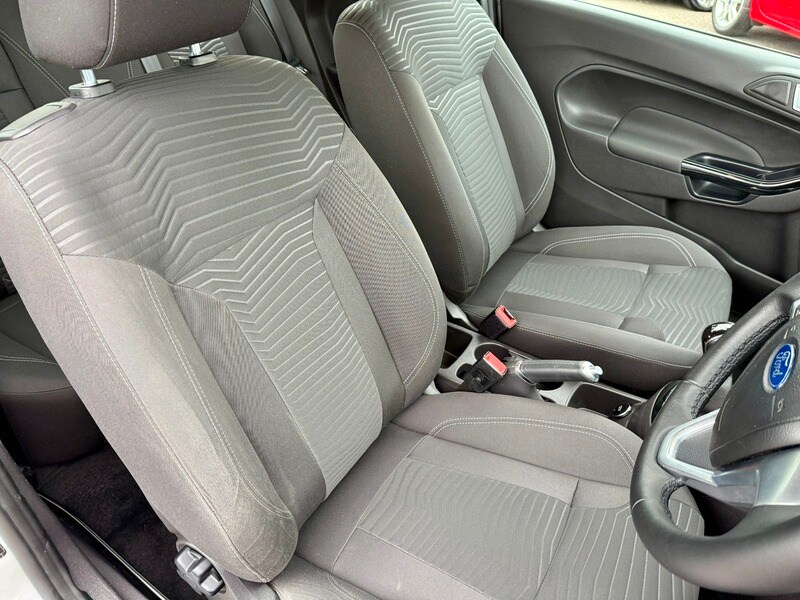 Used Ford Fiesta 2014 for sale - 76500610: Photo 17