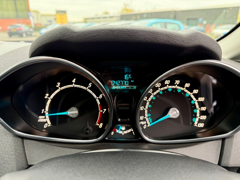 Used Ford Fiesta 2014 for sale - 76500610: Photo 20