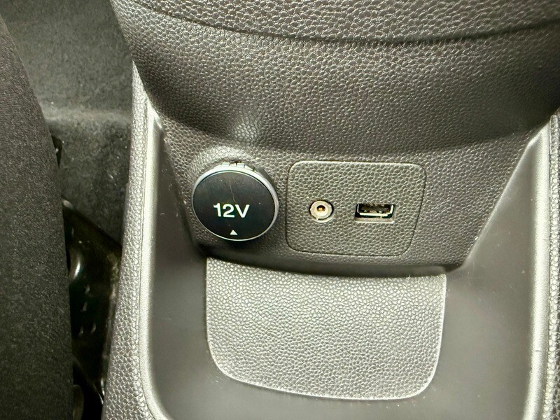 Used Ford Fiesta 2014 for sale - 76500610: Photo 25