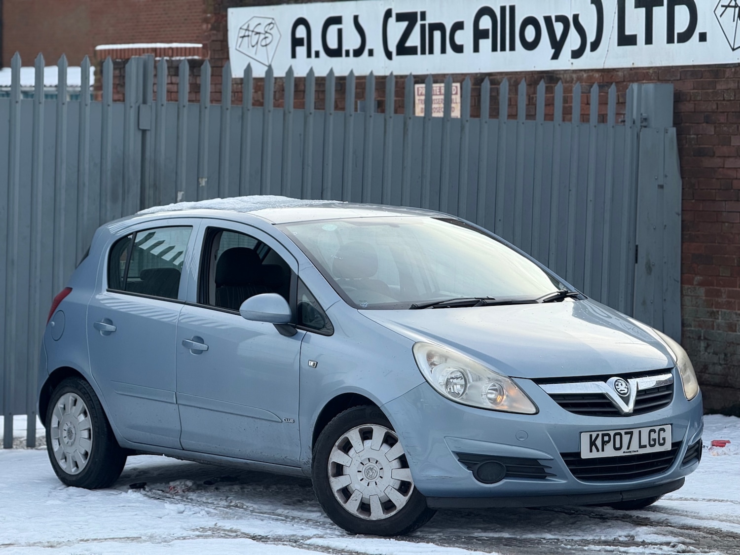 Used Vauxhall Corsa 2007 for sale - 77114387: Photo 2