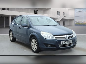 Vauxhall - Astra