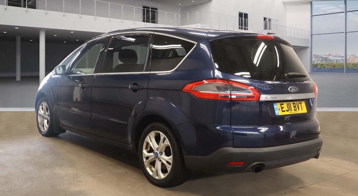 Used Ford S-Max 2011 for sale - 76977263: Photo 3