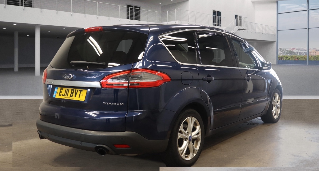 Used Ford S-Max 2011 for sale - 76977263: Photo 4