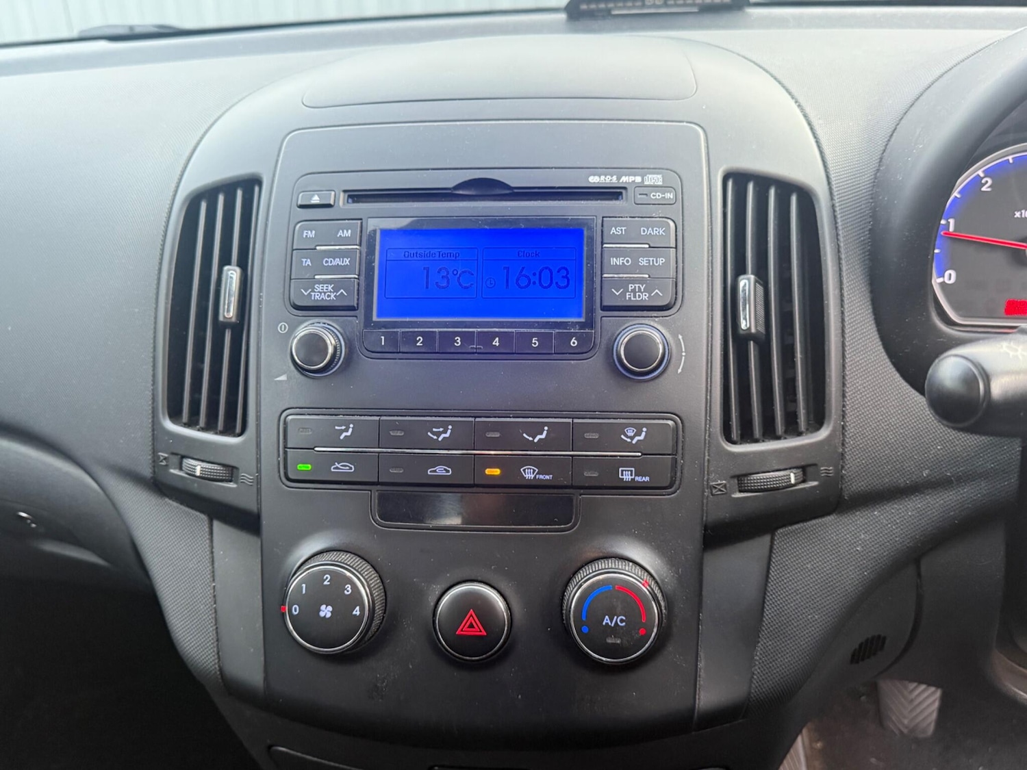 Used Hyundai i30 2011 for sale - 76485118: Photo 33