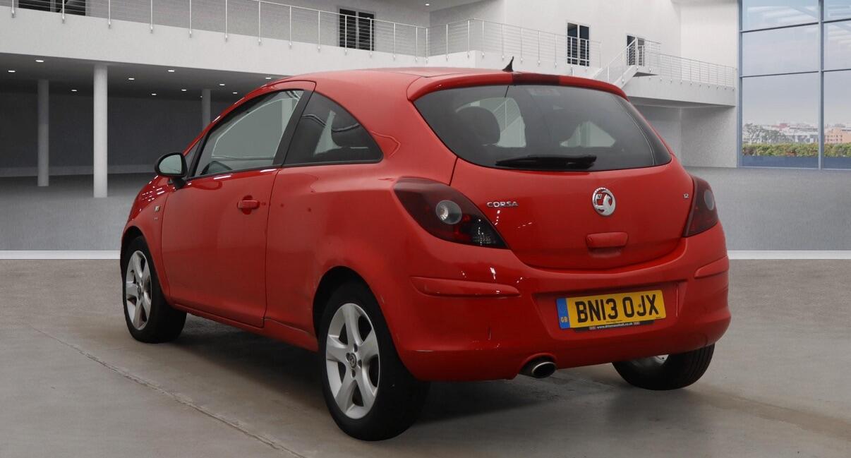 Used Vauxhall Corsa 2013 for sale - 76370999: Photo 4