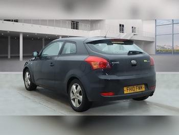 Used Kia Pro Ceed 2010 for sale - 77008890: Photo