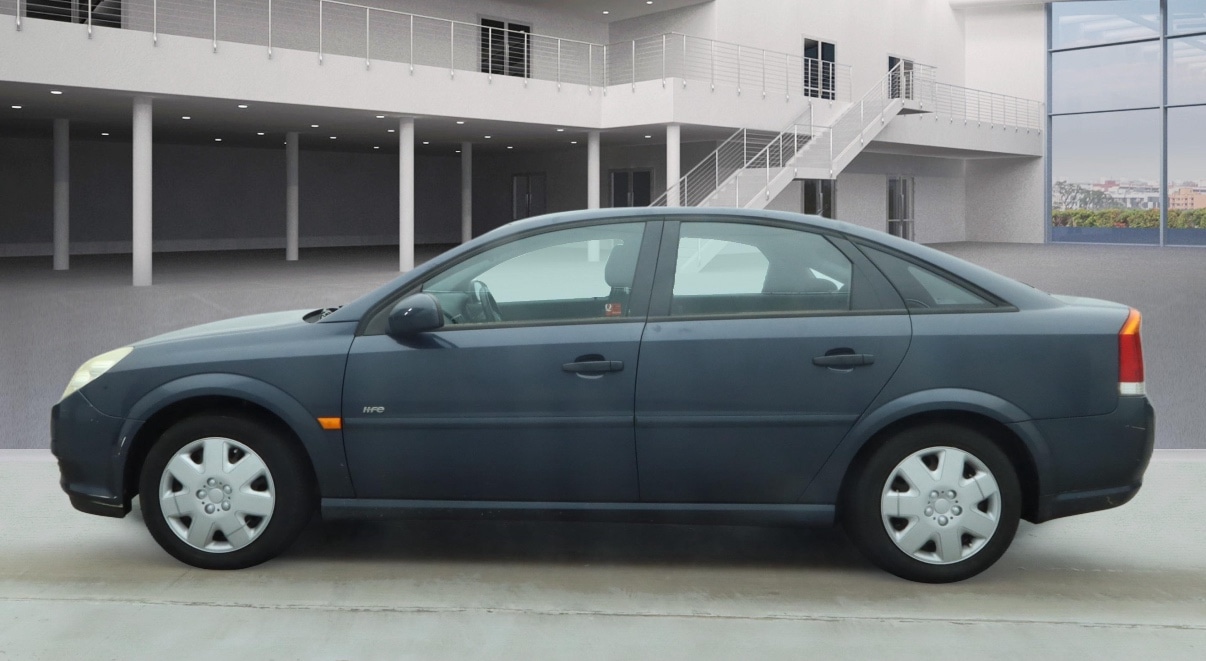 Used Vauxhall Vectra 2008 for sale - 77264303: Photo 6