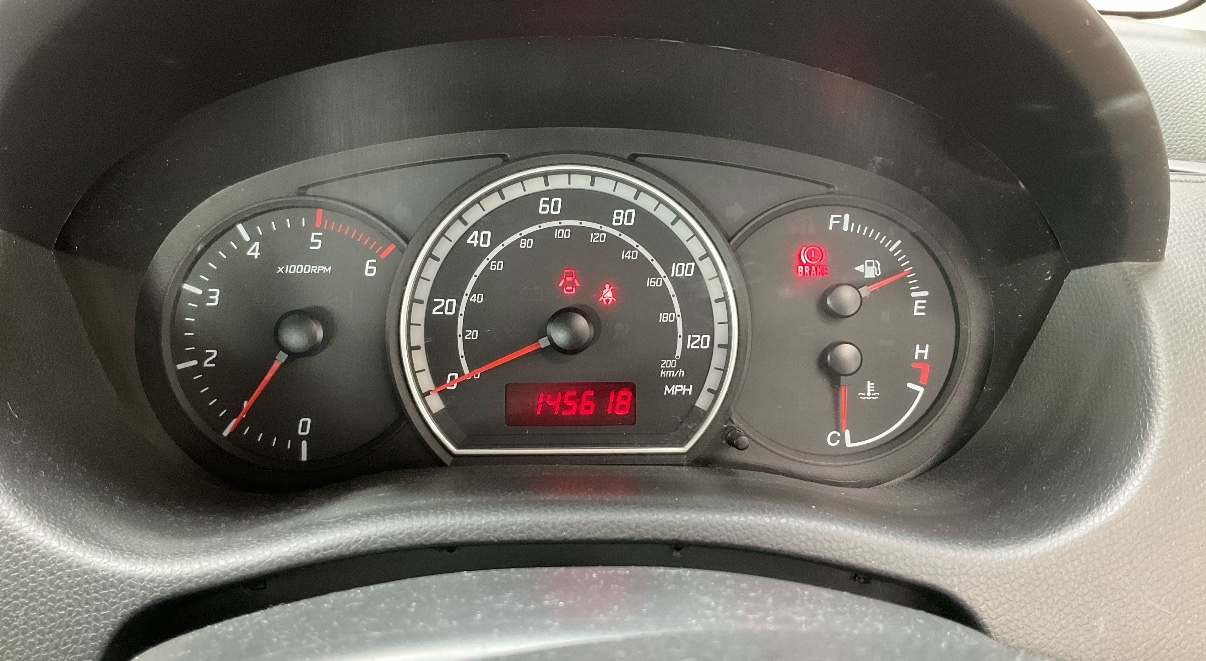 Used Suzuki Swift 2010 for sale - 77564252: Photo 8