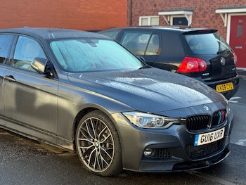 Used BMW 3 Series 2016 for sale - 76743637: Photo