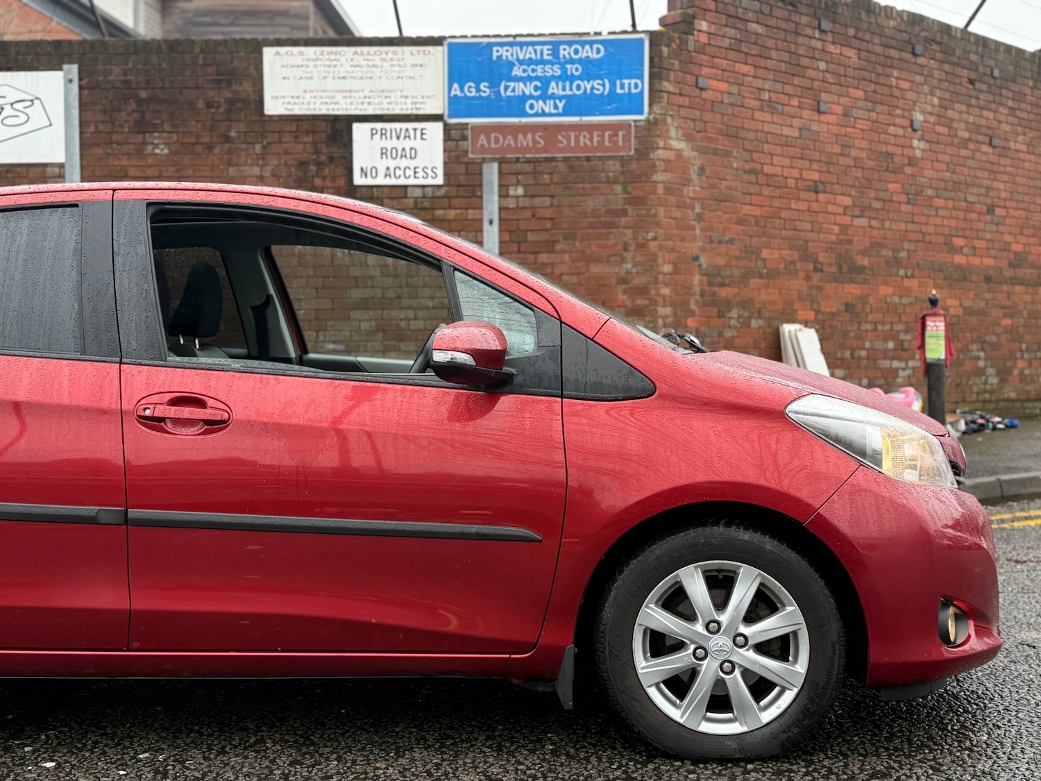 Used Toyota Yaris 2012 for sale - 77522442: Photo 13