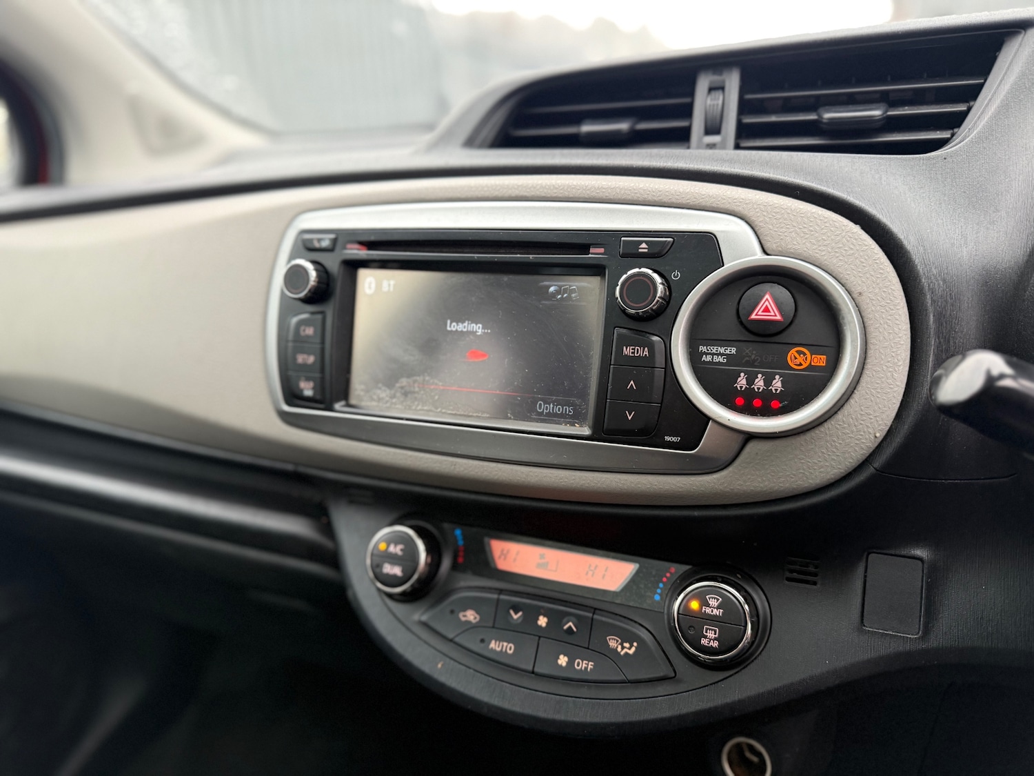 Used Toyota Yaris 2012 for sale - 77522442: Photo 26