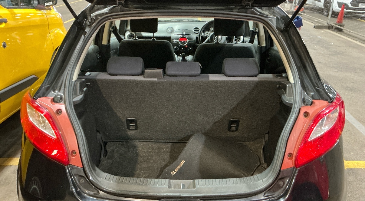 Used Mazda Mazda2 2009 for sale - 77525243: Photo 5