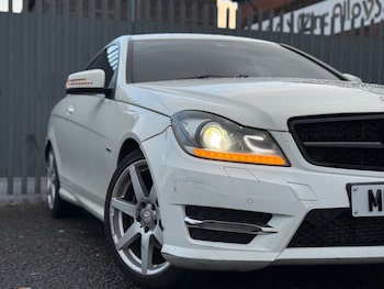 Used Mercedes-Benz C Class 2011 for sale - 76741550: Photo
