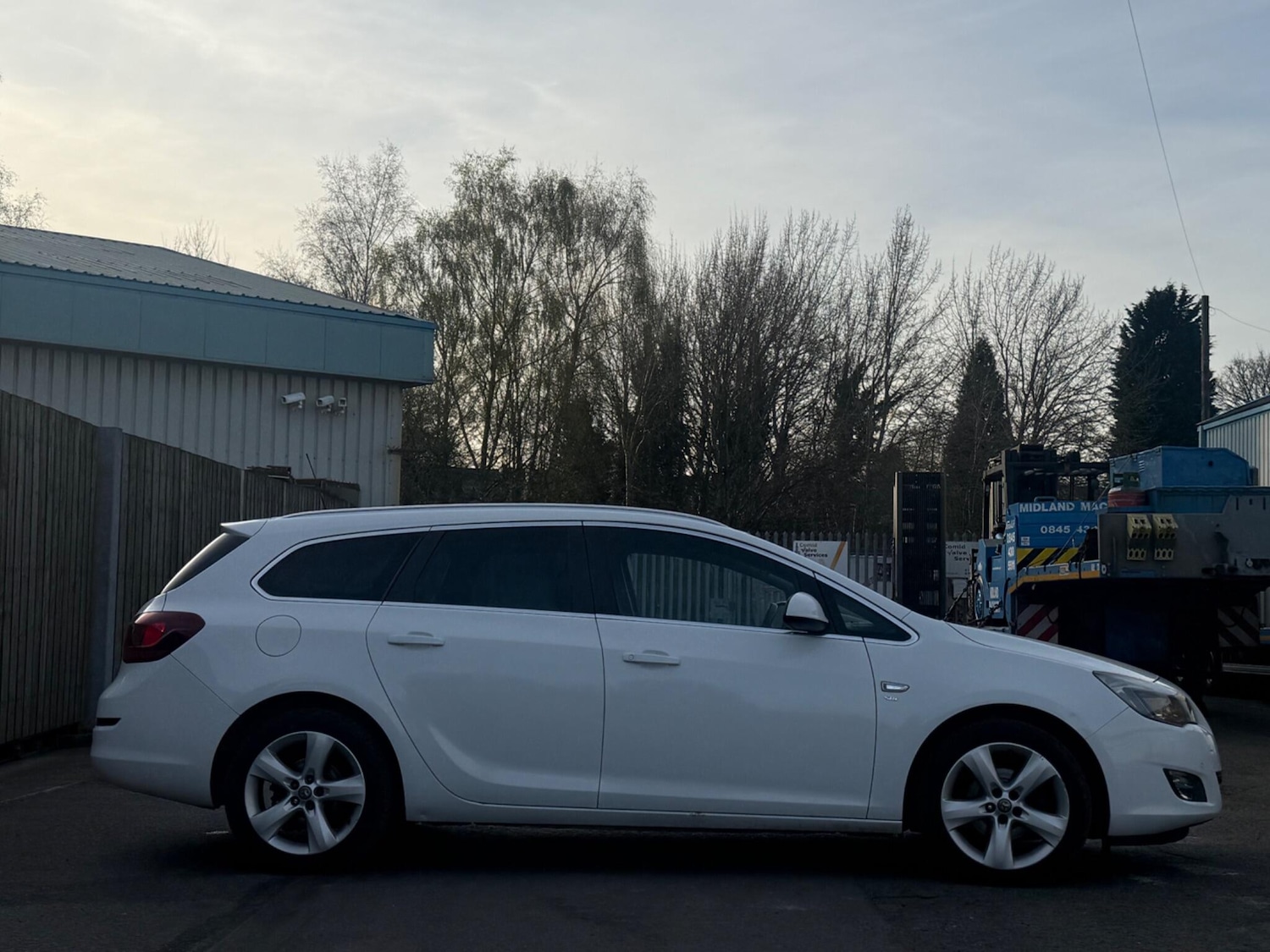 Used Vauxhall Astra 2012 for sale - 76370194: Photo 10