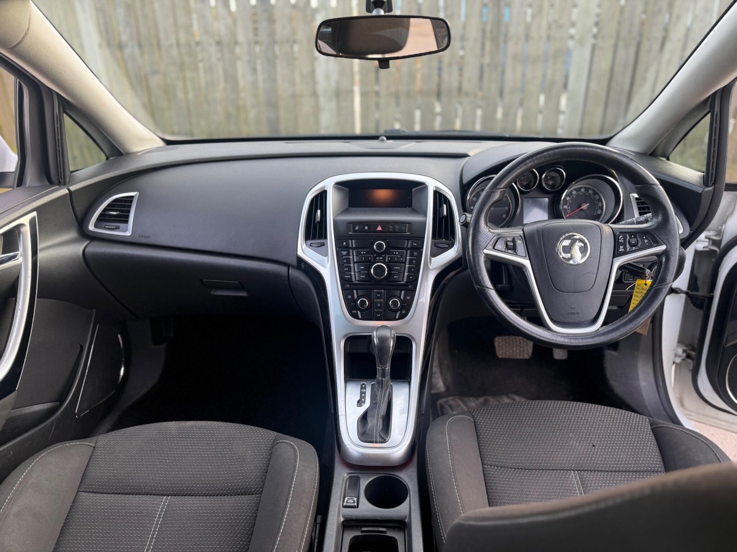 Used Vauxhall Astra 2012 for sale - 76370194: Photo 20