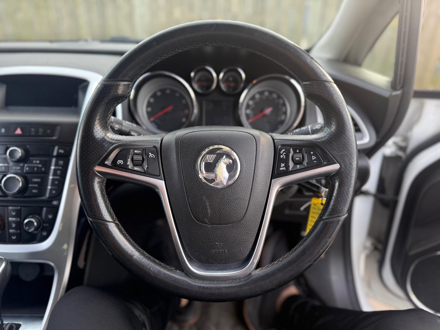 Used Vauxhall Astra 2012 for sale - 76370194: Photo 25