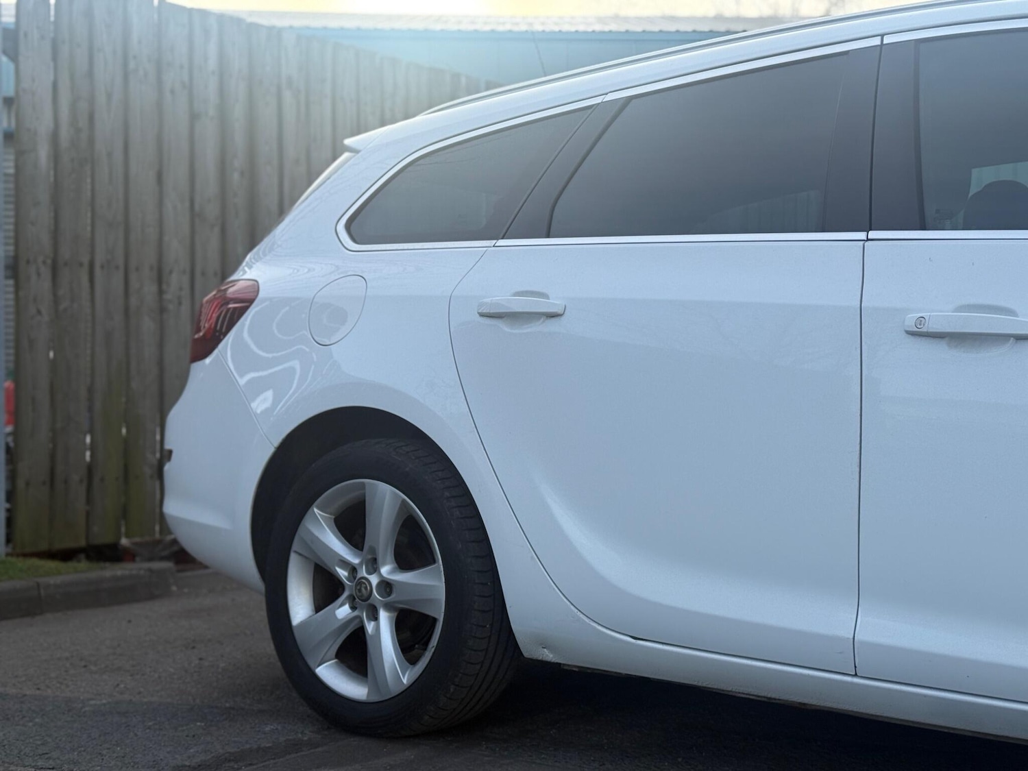 Used Vauxhall Astra 2012 for sale - 76370194: Photo 8