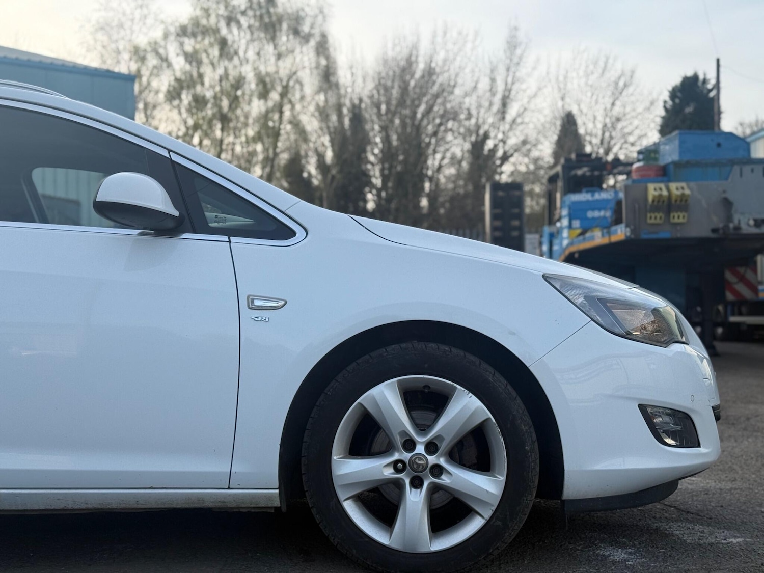 Used Vauxhall Astra 2012 for sale - 76370194: Photo 9