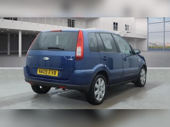 Used Ford Fusion 2009 for sale - 77236001: Photo