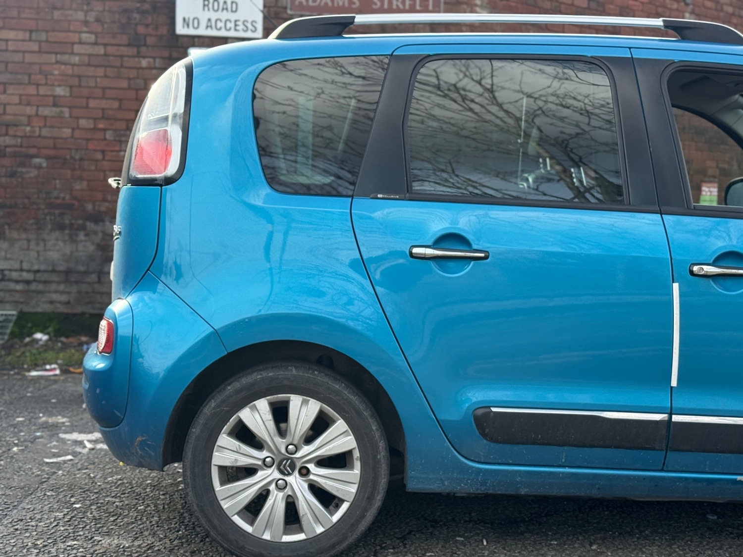 Used Citroen C3 Picasso 2010 for sale - 77564278: Photo 10