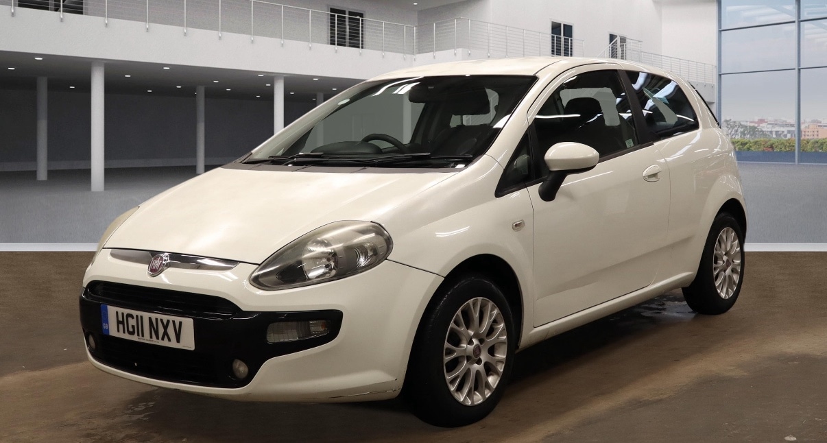 Used Fiat Punto Evo 2011 for sale - 77359734: Photo 2