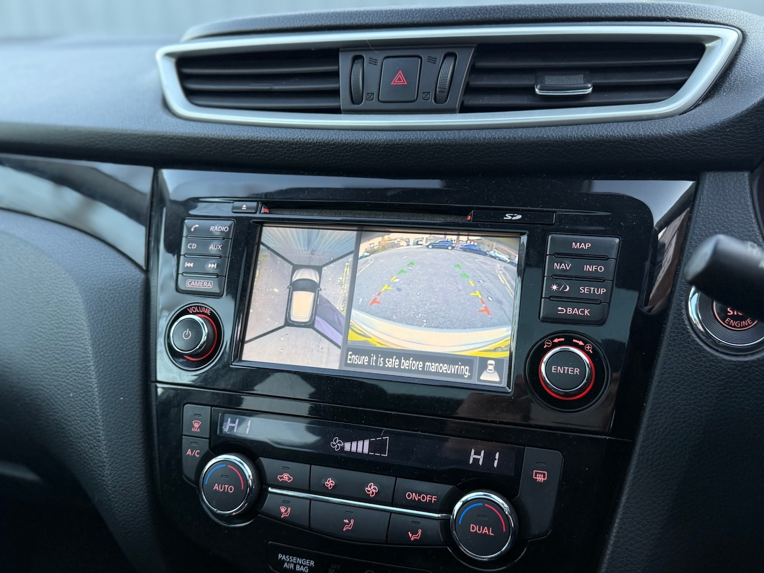 Used Nissan Qashqai 2015 for sale - 76743648: Photo 28