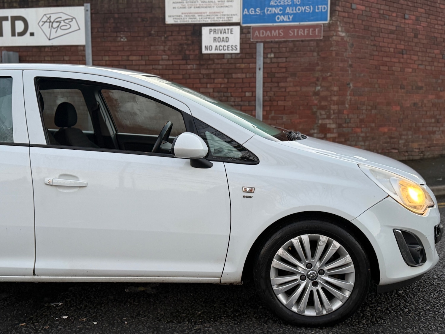 Used Vauxhall Corsa 2013 for sale - 77008885: Photo 12