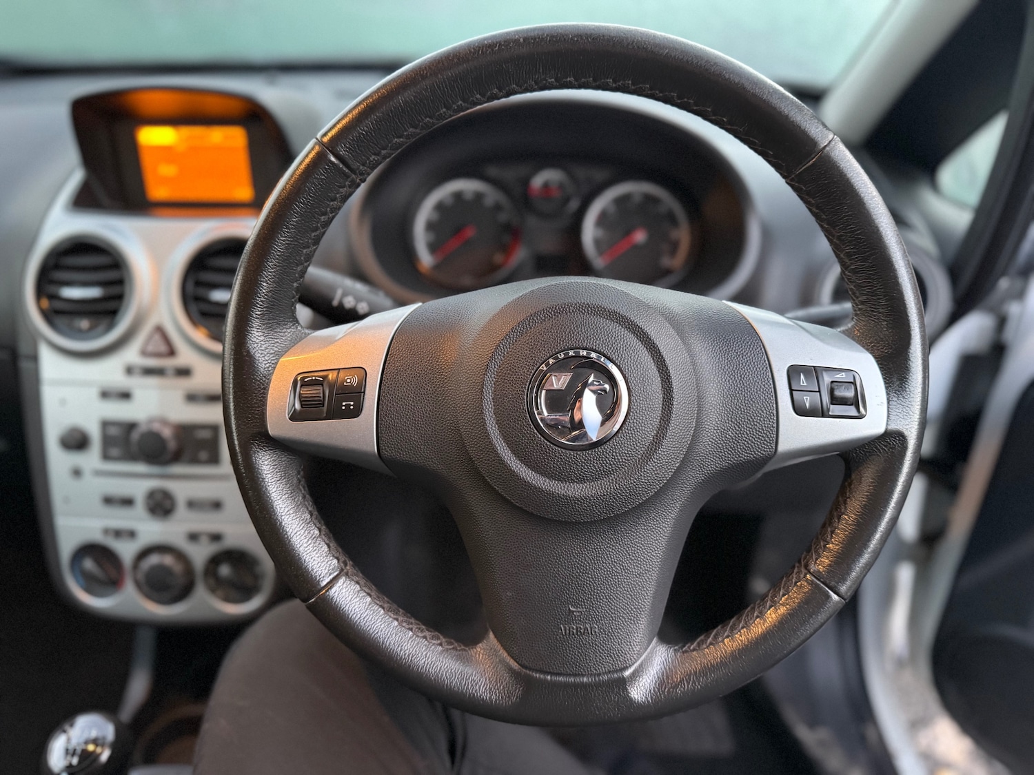 Used Vauxhall Corsa 2013 for sale - 77008885: Photo 24