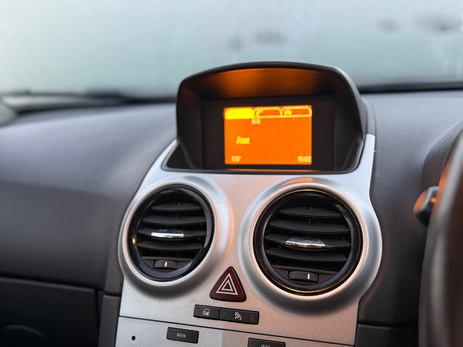 Used Vauxhall Corsa 2013 for sale - 77008885: Photo 27