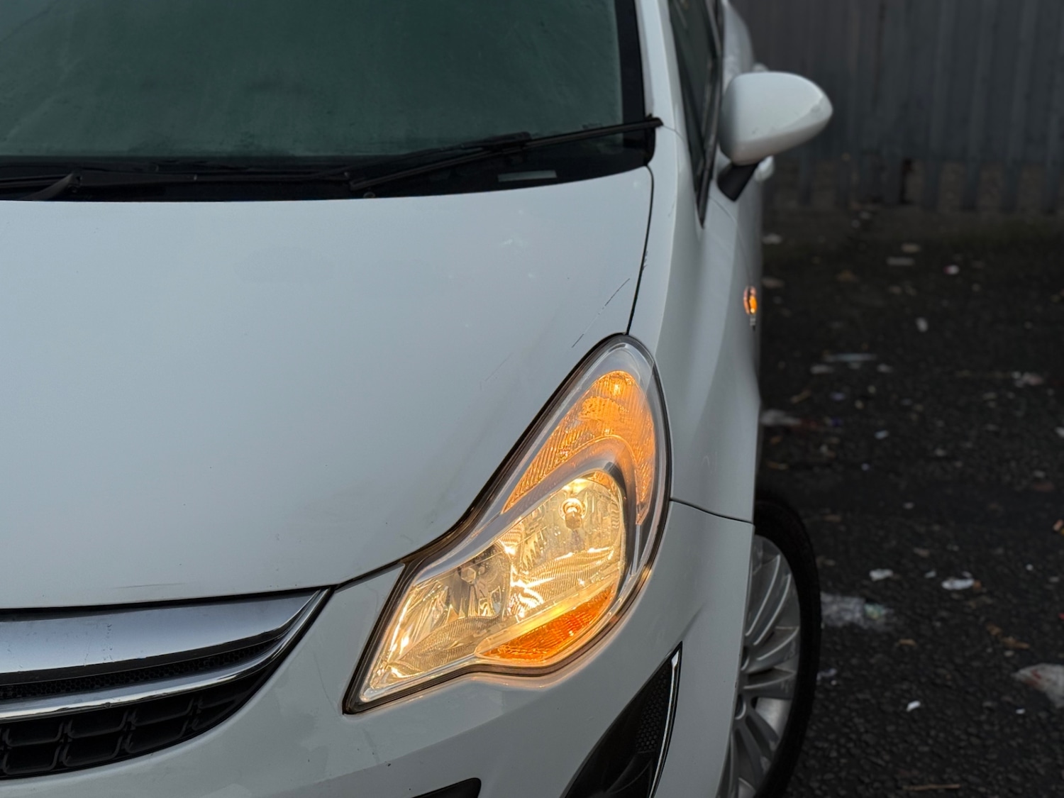 Used Vauxhall Corsa 2013 for sale - 77008885: Photo 4