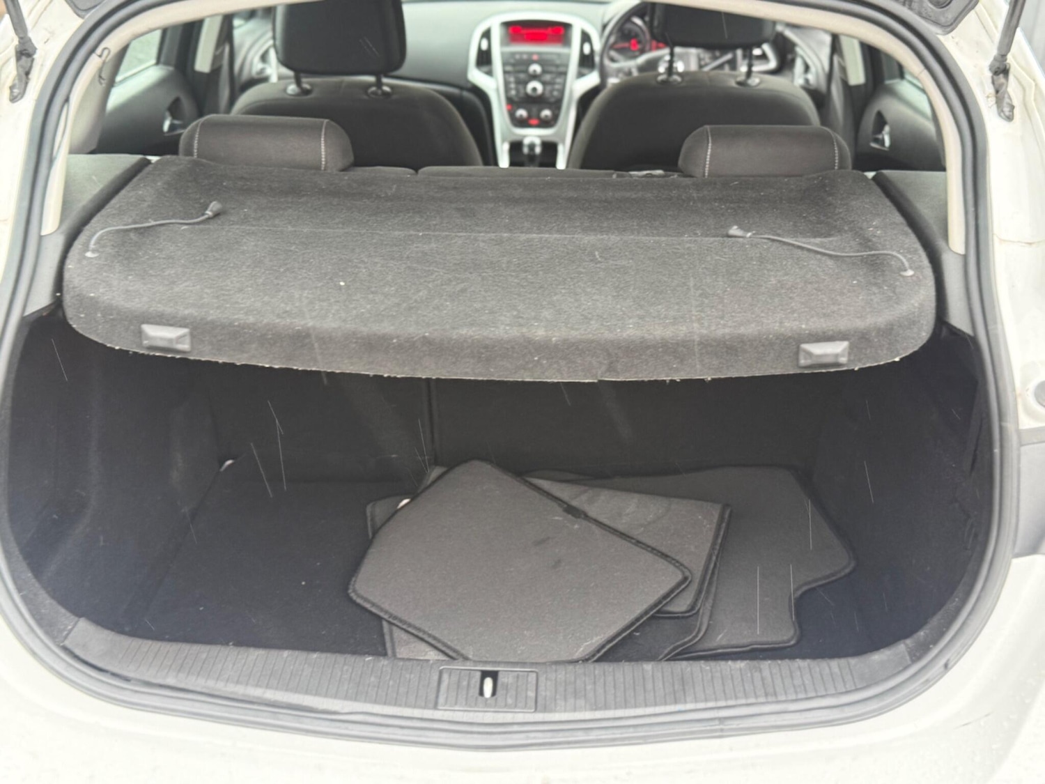 Used Vauxhall Astra 2014 for sale - 76561108: Photo 30