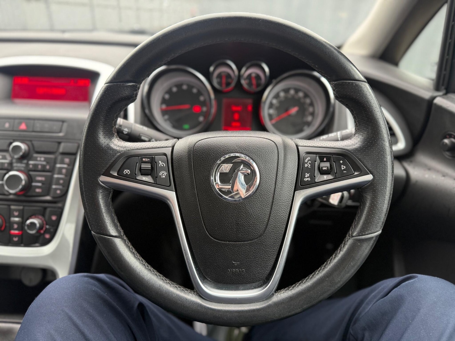 Used Vauxhall Astra 2014 for sale - 76561108: Photo 41