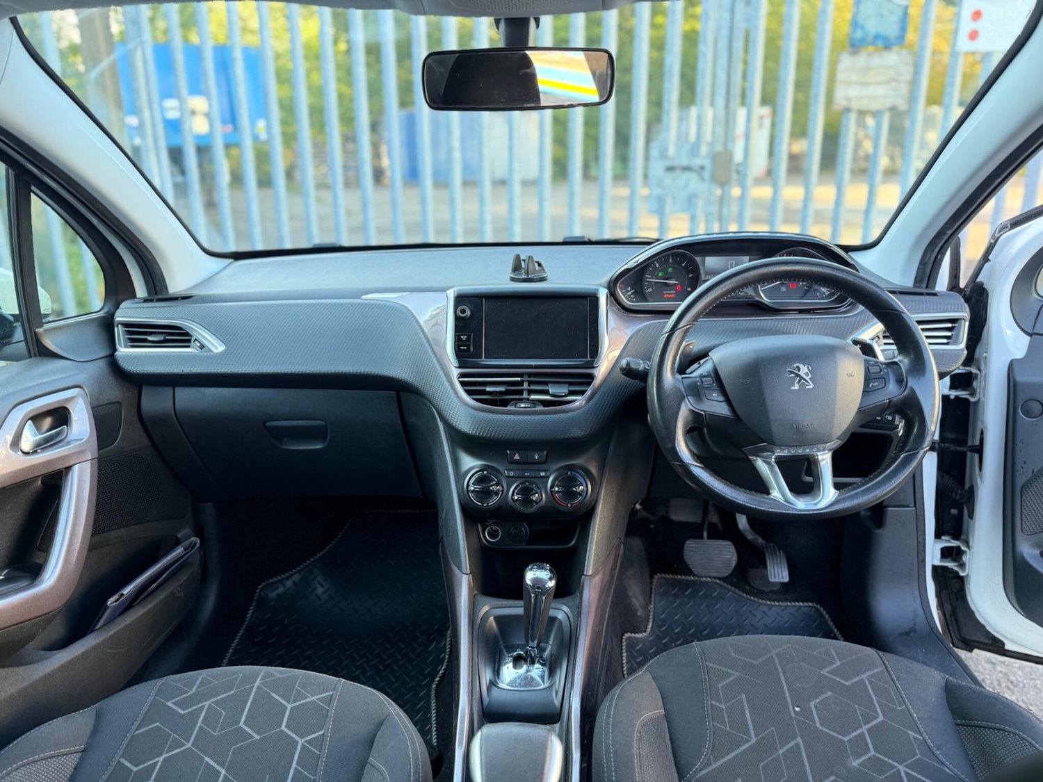 Used Peugeot 2008 for sale - 76537858: Photo 22