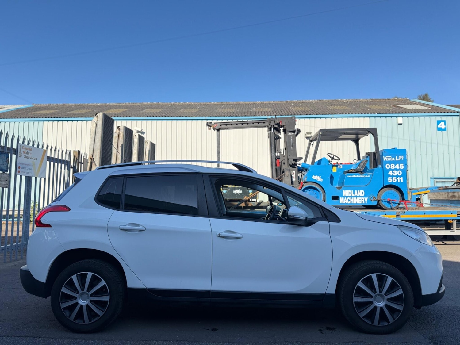 Used Peugeot 2008 for sale - 76537858: Photo 9