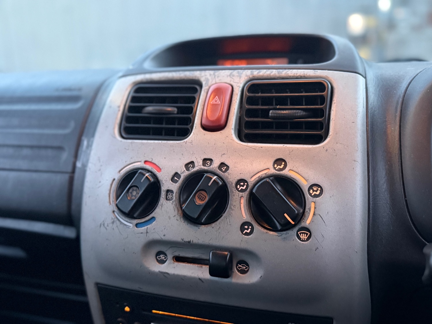 Used Vauxhall Agila 2006 for sale - 76743642: Photo 20