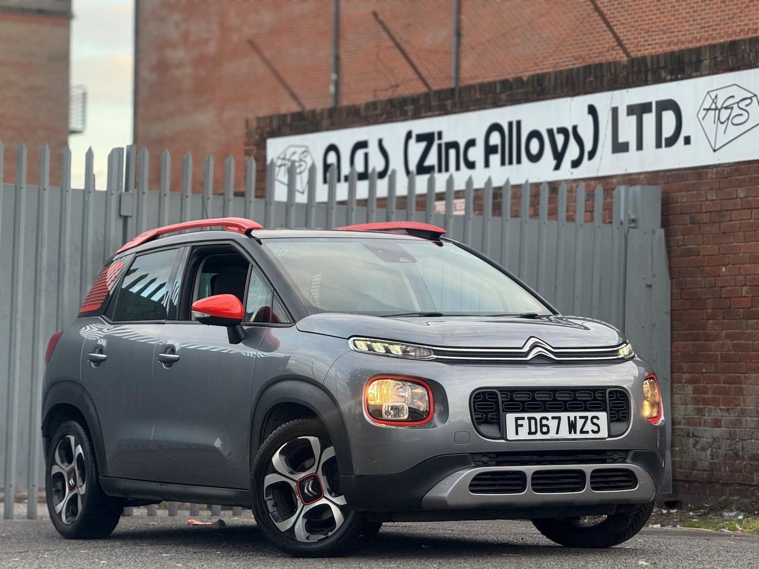 Used Citroen C3 Aircross 2018 for sale - 76370424: Photo 2