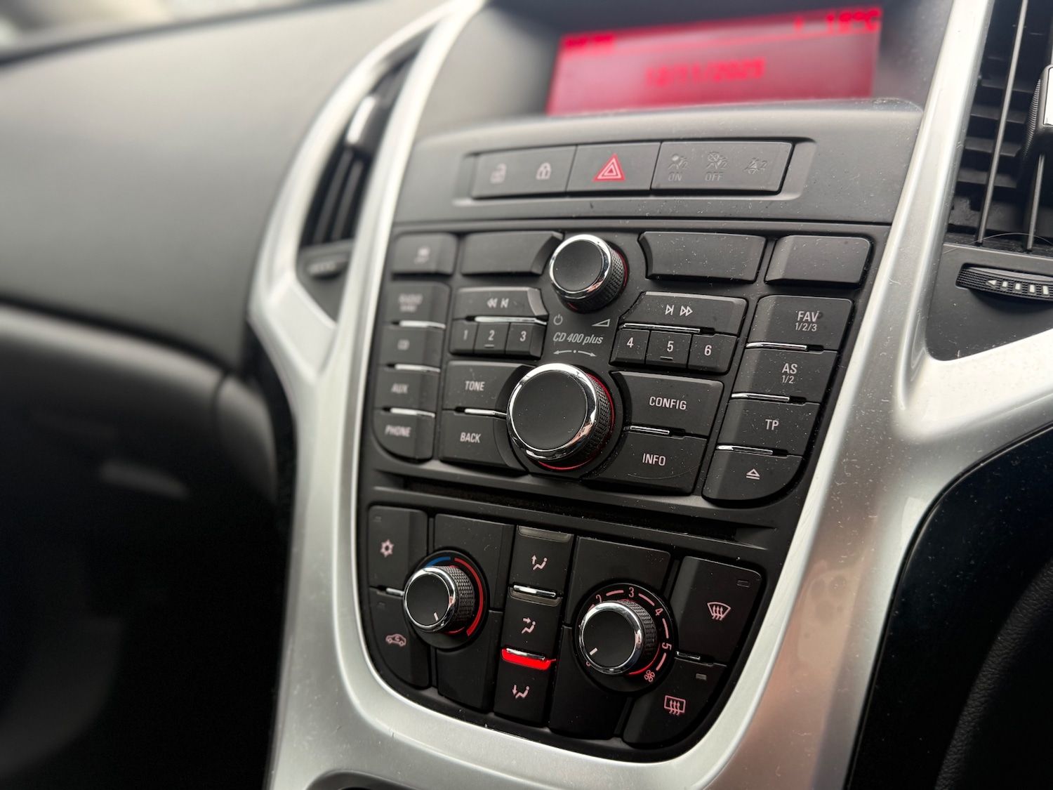 Used Vauxhall Astra 2014 for sale - 76743644: Photo 46