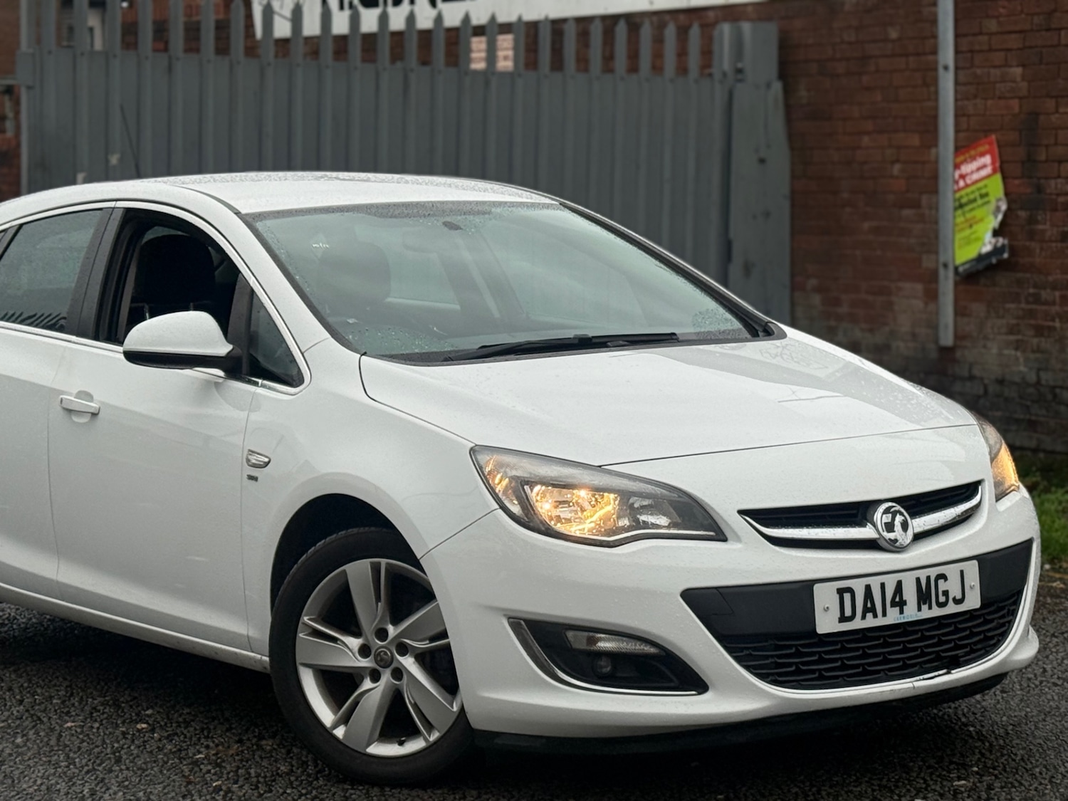 Used Vauxhall Astra 2014 for sale - 76743644: Photo 7