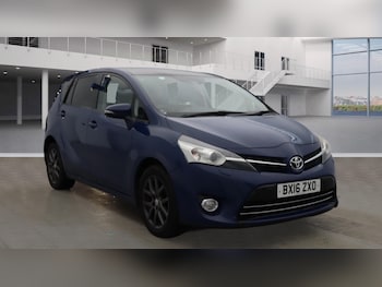 Used Toyota Verso 2016 for sale - 77579095: Photo
