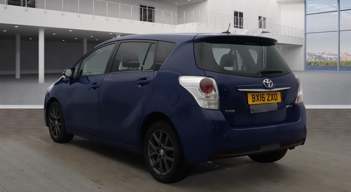 Used Toyota Verso 2016 for sale - 77579095: Photo 3