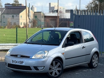 Used Ford Fiesta 2004 for sale - 76397892: Photo