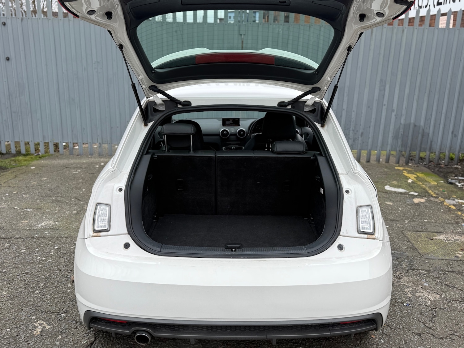 Used Audi A1 2015 for sale - 77722501: Photo 16