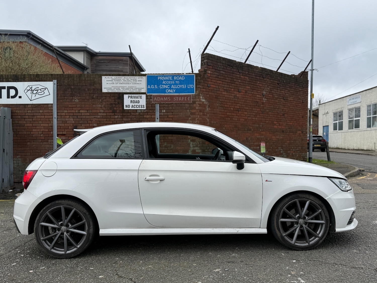 Used Audi A1 2015 for sale - 77722501: Photo 9