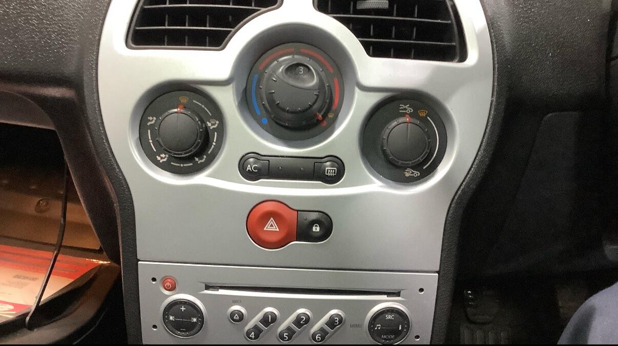 Used Renault Grand Modus 2011 for sale - 76591966: Photo 11