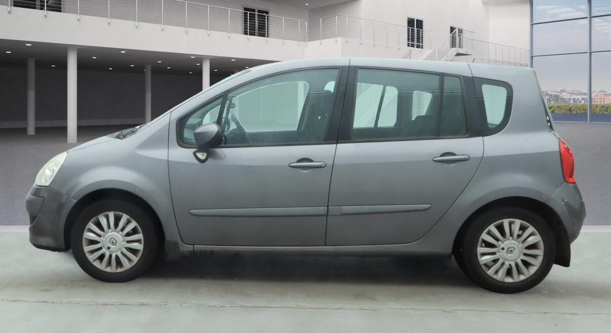 Used Renault Grand Modus 2011 for sale - 76591966: Photo 6
