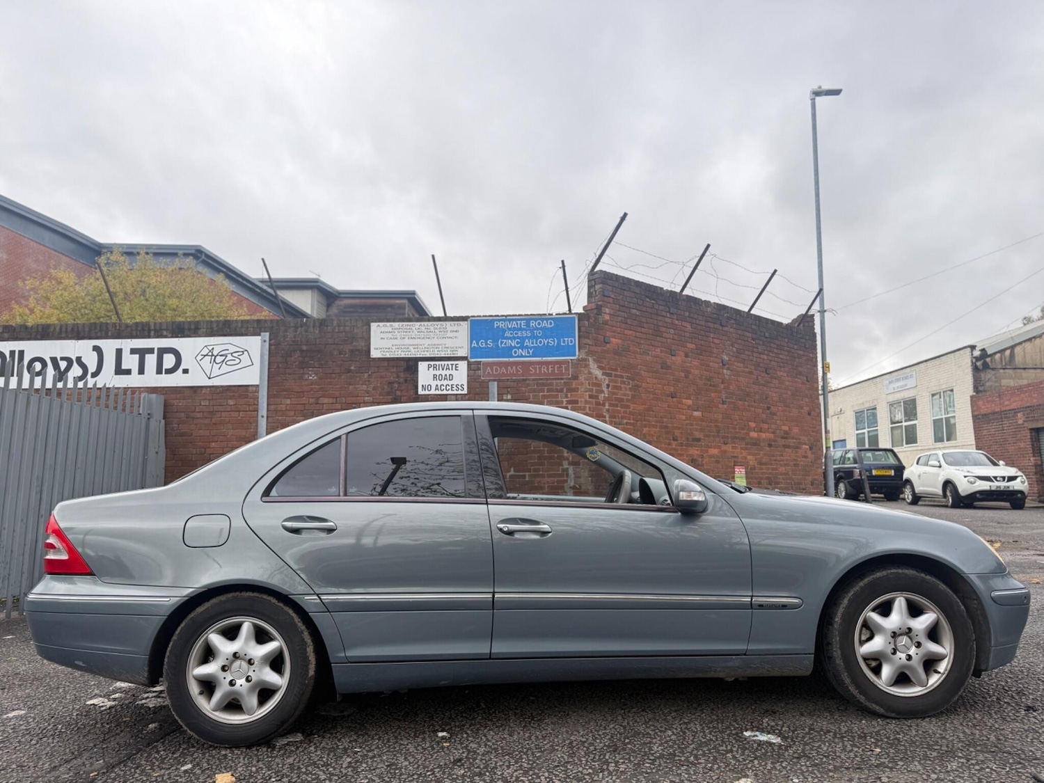 Used Mercedes-Benz C Class 2004 for sale - 76458049: Photo 11
